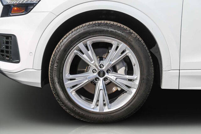 2023 Audi Q8 quattro Premium 55 TFSI