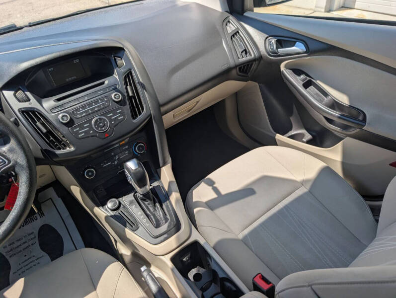 2015 Ford Focus SE