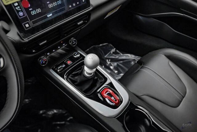 2025 Lotus Emira V6 Base