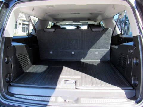 2018 Cadillac Escalade ESV Luxury