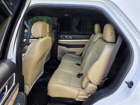 2017 Ford Explorer XLT