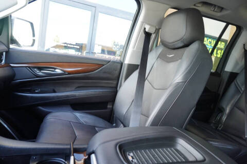 2020 Cadillac Escalade ESV Luxury