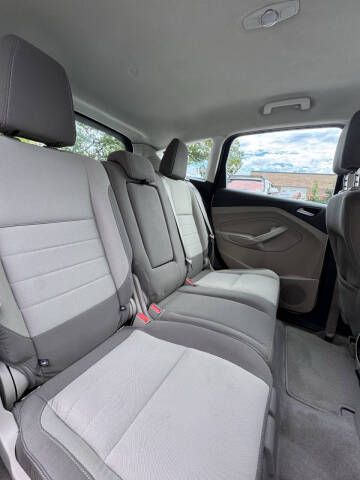 2015 Ford C-MAX Hybrid SE