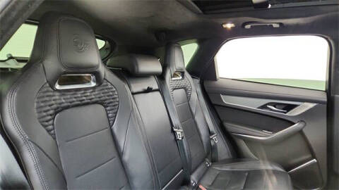 2022 Jaguar F-PACE SVR