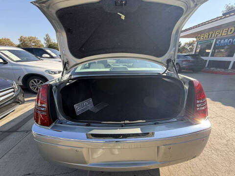2005 Chrysler 300 C