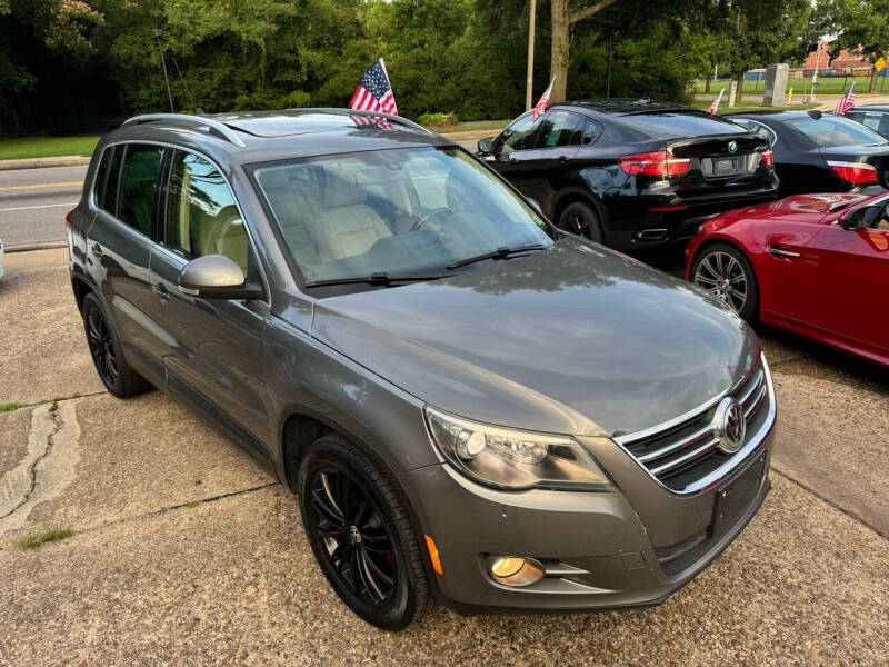 2009 Volkswagen Tiguan for sale at BEB AUTOMOTIVE in Norfolk VA