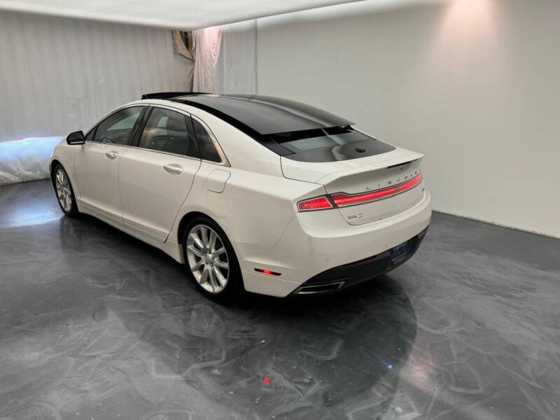 2015 Lincoln MKZ Hybrid