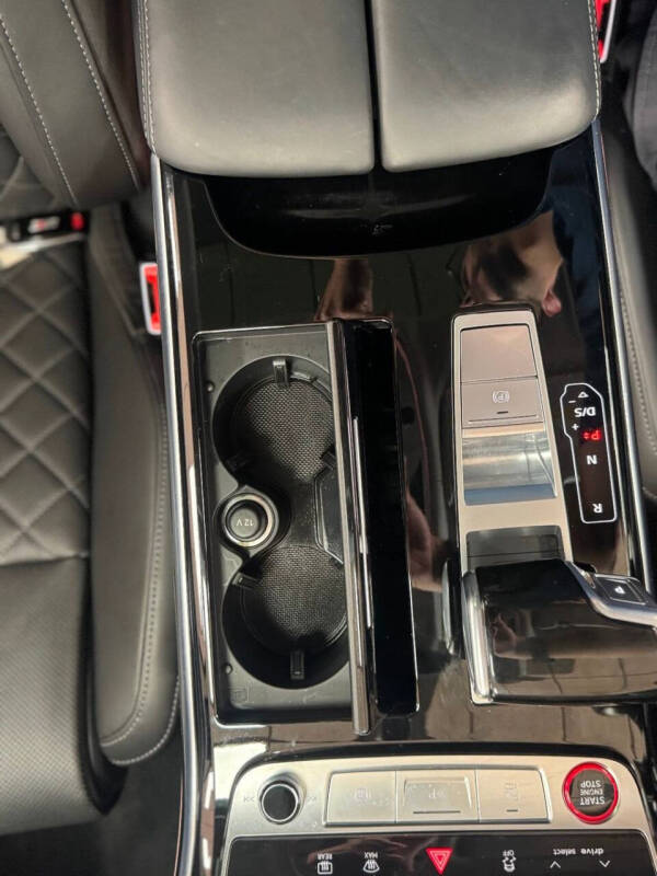 2023 Audi S8 4.0T quattro