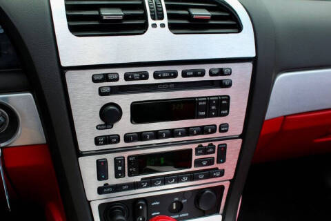 2002 Ford Thunderbird Deluxe