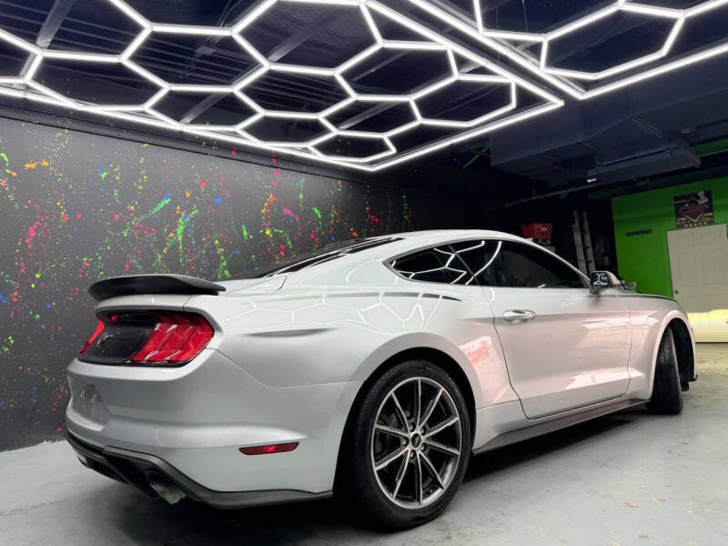 2018 Ford Mustang EcoBoost