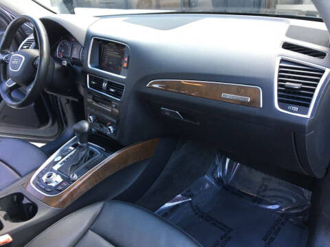 2017 Audi Q5 2.0T quattro Premium