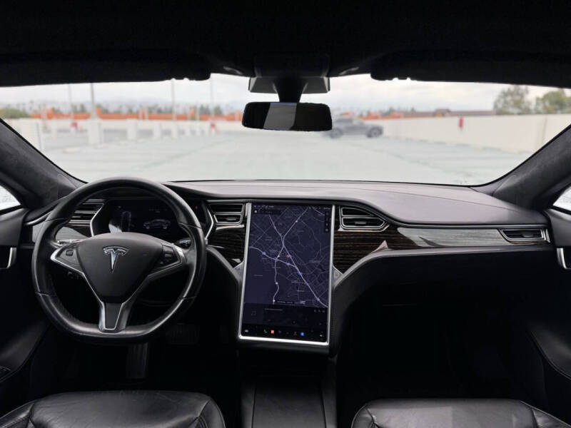 2016 Tesla Model S