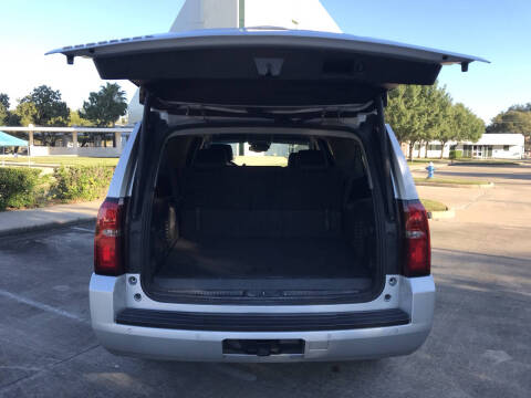 2019 Chevrolet Suburban LT