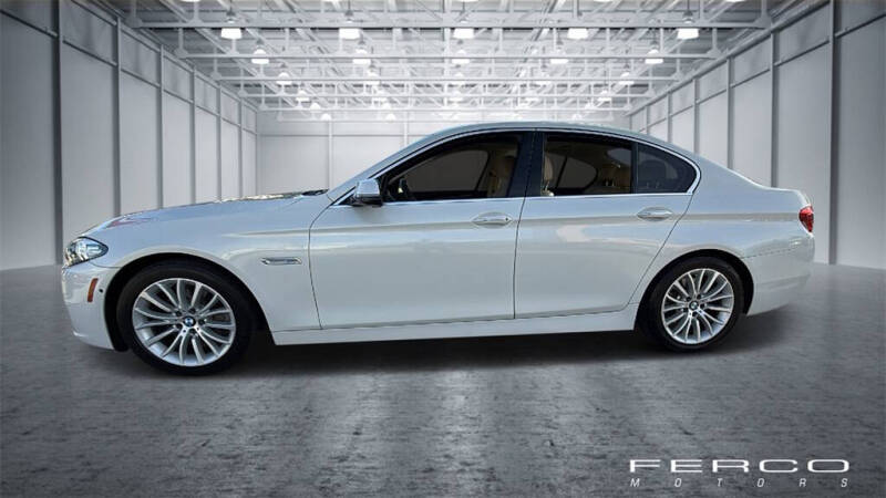 2016 BMW 5 Series 528i