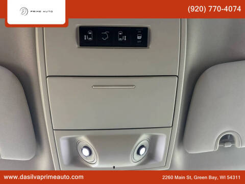 2012 Volkswagen Routan