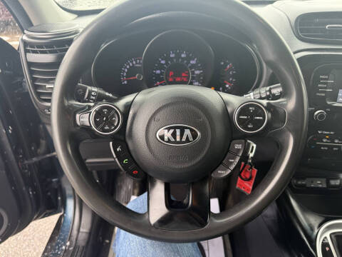 2017 Kia Soul +