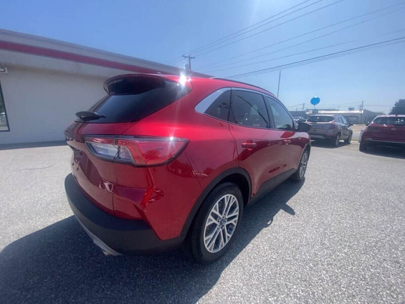 2022 Ford Escape SEL