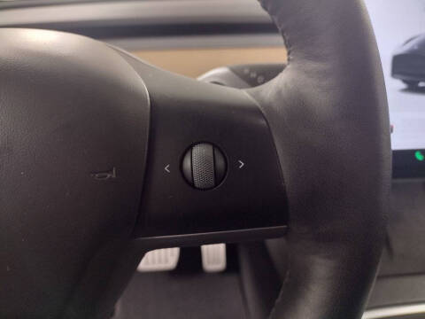 2025 Tesla Model Y Performance