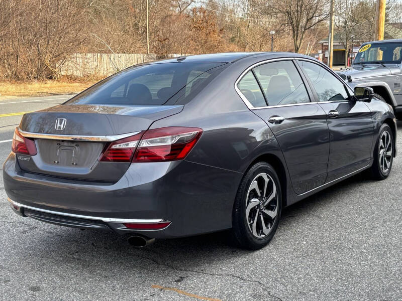 2017 Honda Accord EX-L photo 5