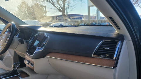 2016 Volvo XC90 T6 Inscription