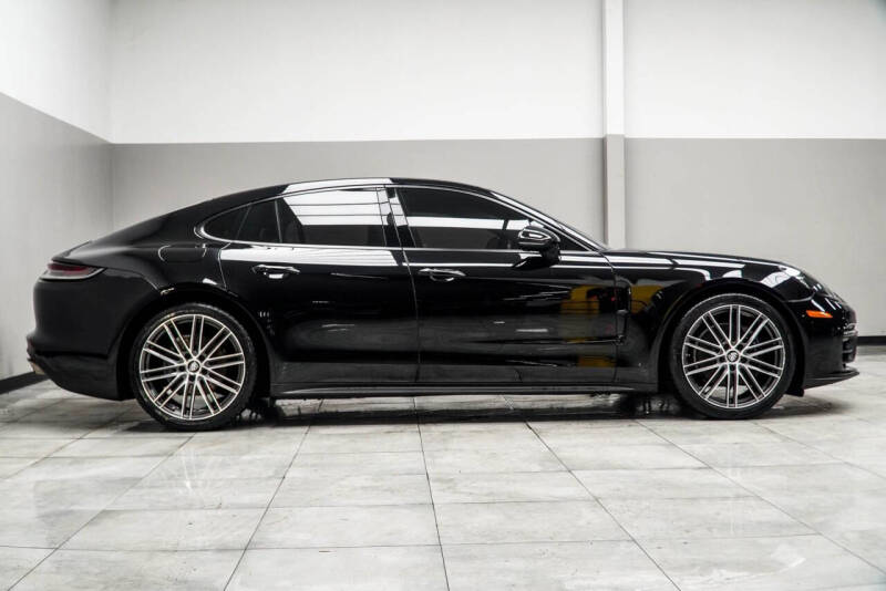 2021 Porsche Panamera 4