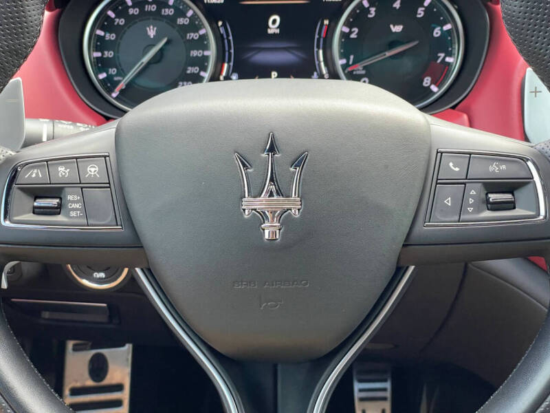 2023 Maserati Ghibli Trofeo