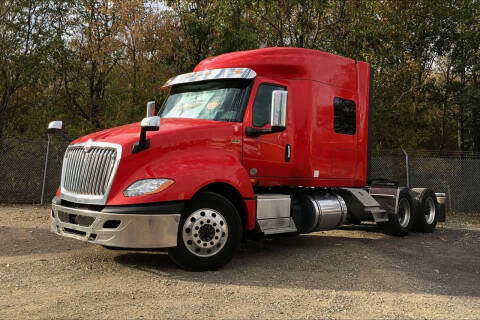 2018 International LT625