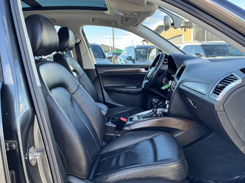 2016 Audi Q5 2.0T quattro Premium Plus