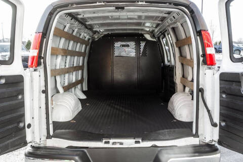 2023 GMC Savana 2500