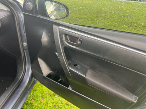 2016 Toyota Corolla LE Plus