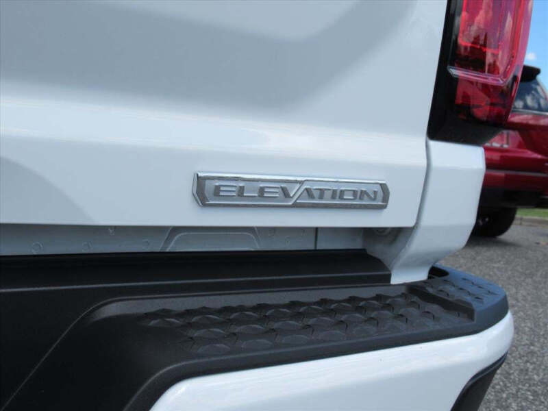 2024 GMC Canyon Elevation