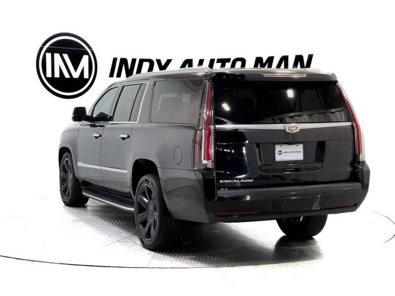 2018 Cadillac Escalade ESV Luxury