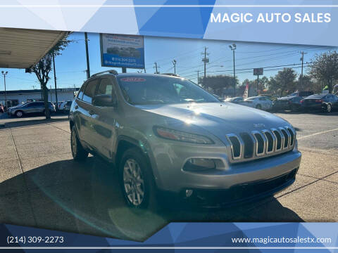 2015 Jeep Cherokee for sale at Magic Auto Sales in Dallas TX