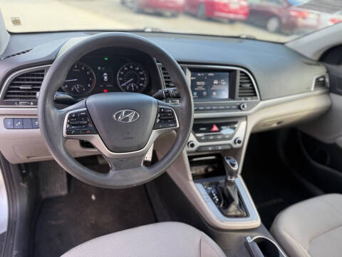 2018 Hyundai Elantra SEL