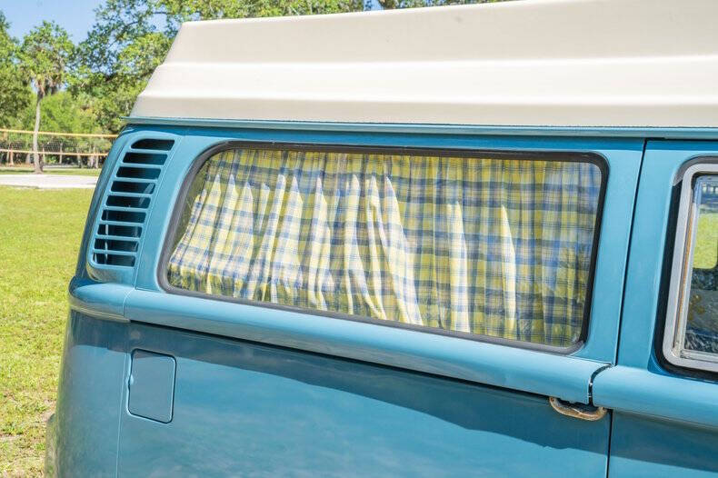 1973 Volkswagen Bus