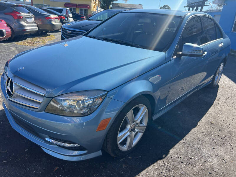 2011 Mercedes-Benz C-Class for sale at The Peoples Car Company in Jacksonville FL