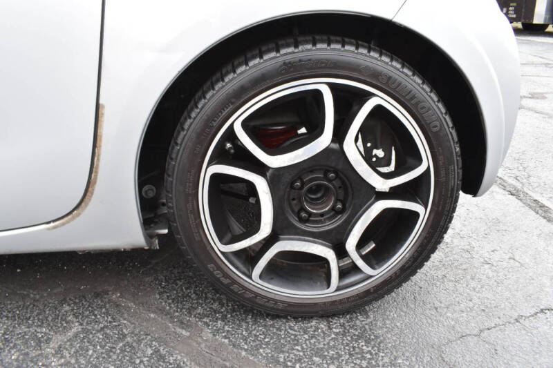 2013 Scion iQ