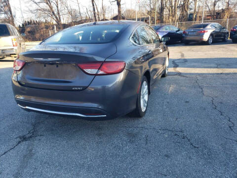 2015 Chrysler 200 Limited