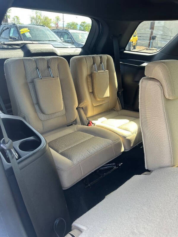 2016 Ford Explorer