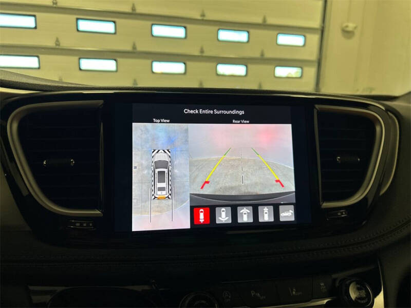 2026 Chrysler Pacifica Pinnacle