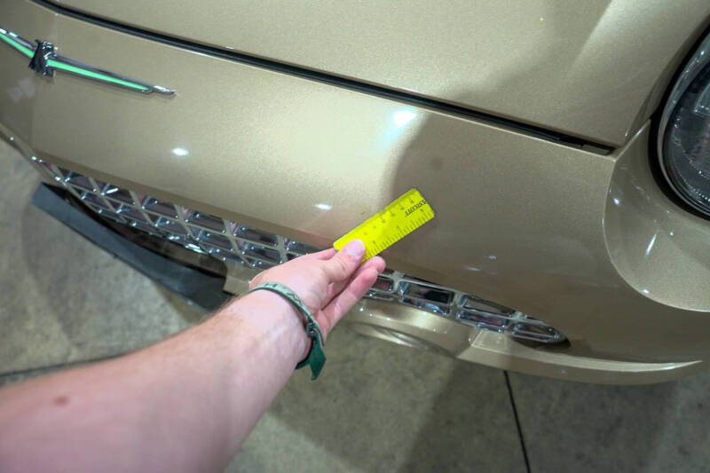 2005 Ford Thunderbird Deluxe