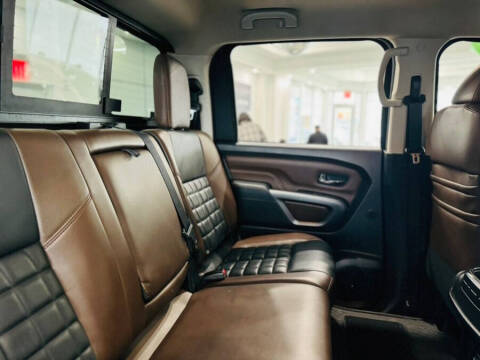 2016 Nissan Titan XD Platinum Reserve