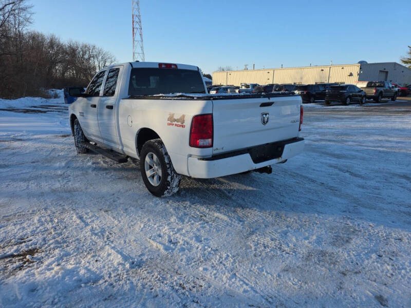 2017 RAM 1500 Express