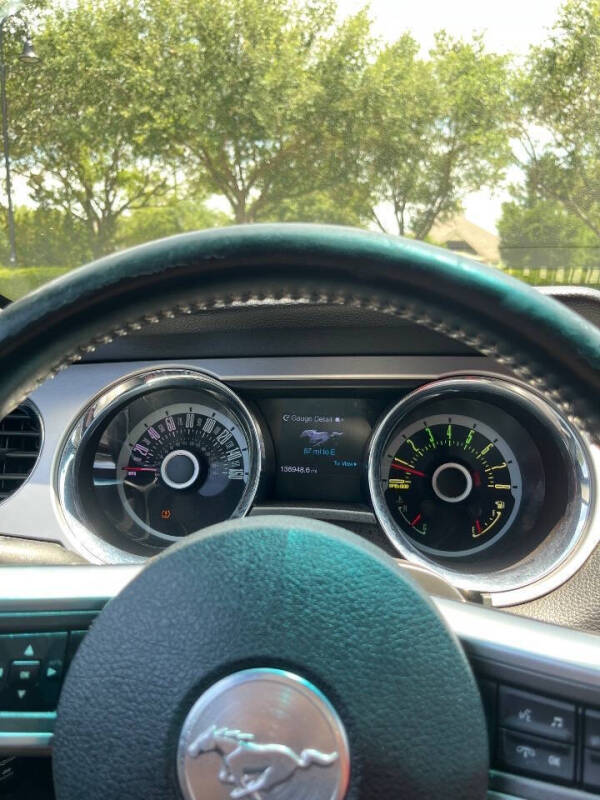 2013 Ford Mustang V6 Premium