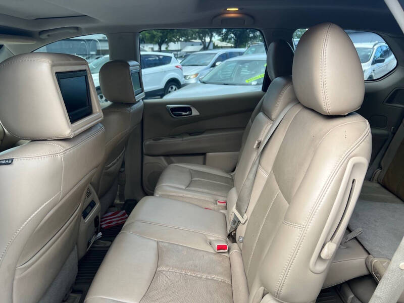 2014 Nissan Pathfinder Platinum