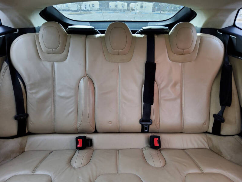 2013 Tesla Model S Performance