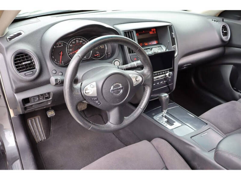 2014 Nissan Maxima