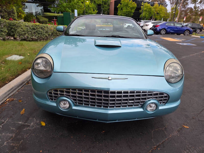2002 Ford Thunderbird Deluxe