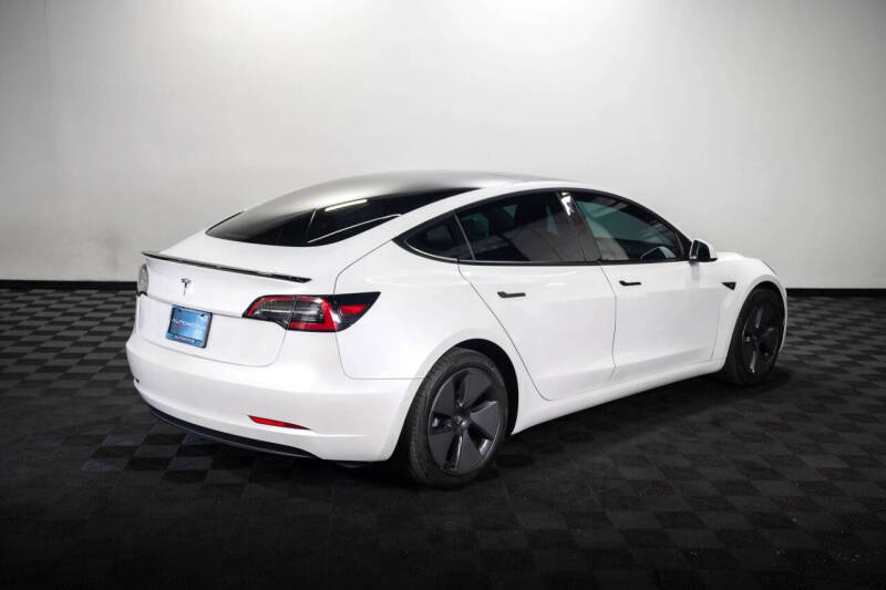 2021 Tesla Model 3 Standard Range Plus