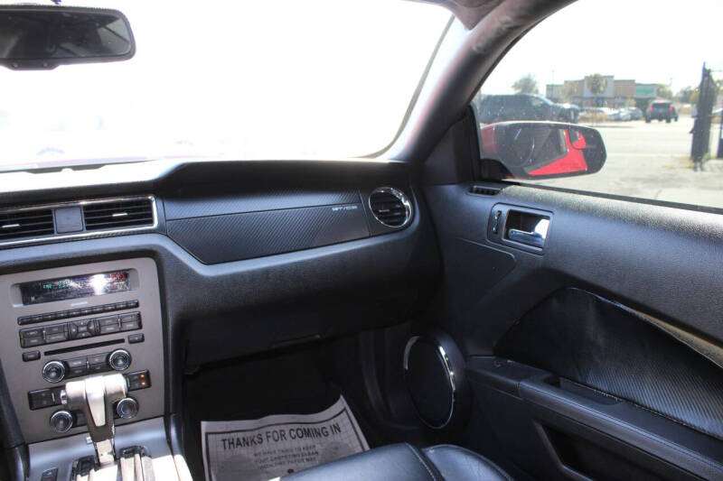 2012 Ford Mustang GT Premium